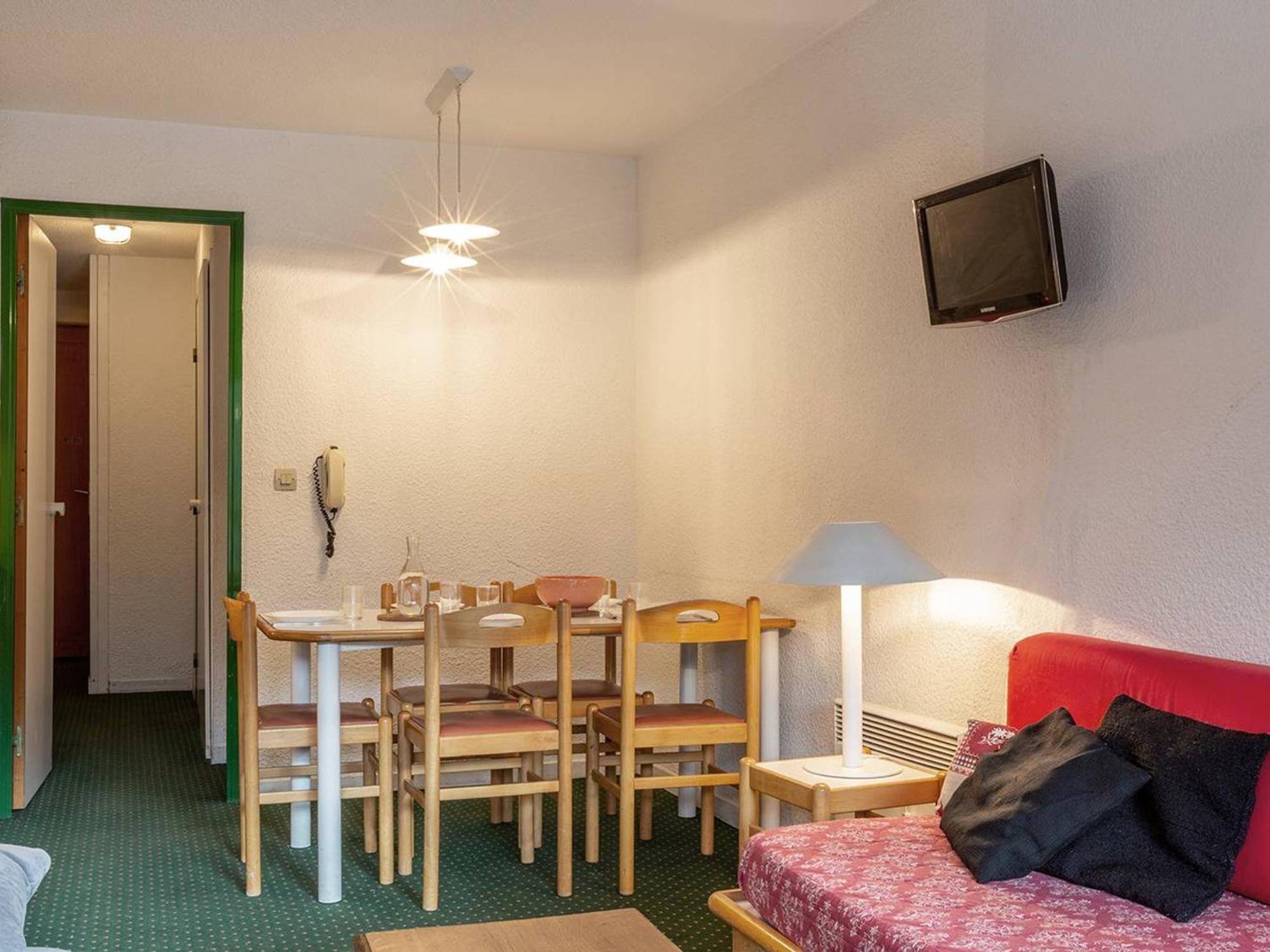 Appartement Confortable A Meribel, 6 Couchages, Balcon Expose Sud - Fr-1-355-57 外观 照片